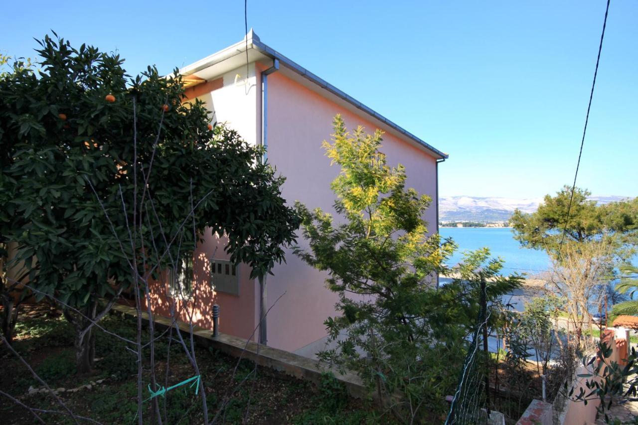 Apartments By The Sea Arbanija, Ciovo - 1085 Trogir Bagian luar foto